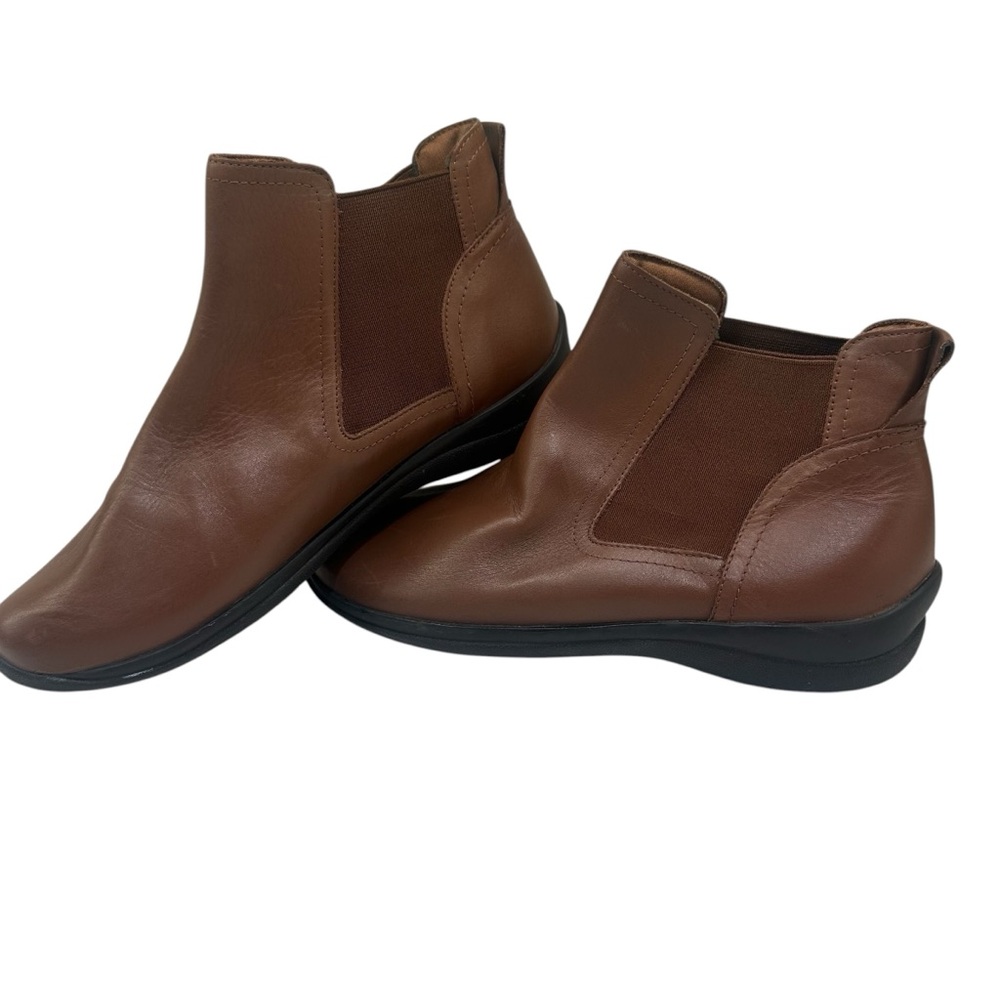 David Tate Chestnut Brown Leather Upper Ankle Boots. Size: 8M Women’s